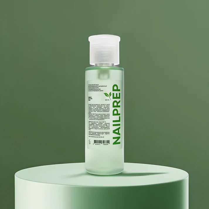 NAILSOFTHEDAY Nail Prep - un producto profesional para desengrasar y deshidratar las uñas naturales con acción antibacteriana y antifúngica, 200 ml