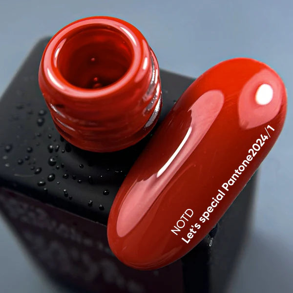 NAILSOFTHEDAY Let's Special Pantone2024/1 — Esmalte semipermanente de uñas rojo ladrillo que cubre en una capa, 10 ml