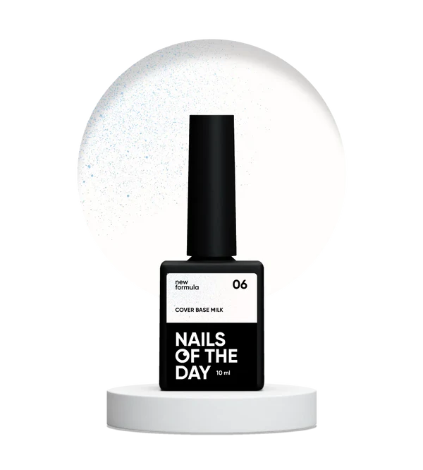 Nailsoftheday Cover base NEW Formula milk 06 — un tono lechoso, semitransparente con brillo azul que crea un efecto de tono más frío, una base de camuflaje para uñas, 10 ml