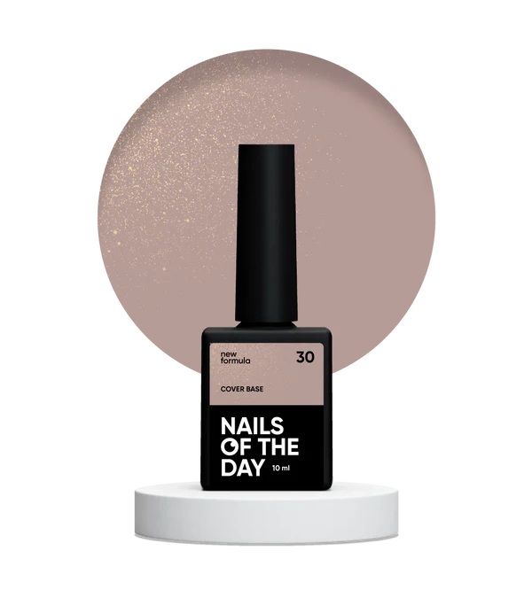 Nailsoftheday Cover base NEW Formula 30 — tono nude natural con shimmer dorado, un nude cálido con reflejos dorados, una base camuflaje para uñas, 10 ml.