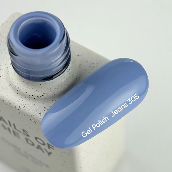 NAILSOFTHEDAY Gel Polish Jeans — esmalte semipermanente azul vaquero con cobertura completa en una sola capa. 10 ml