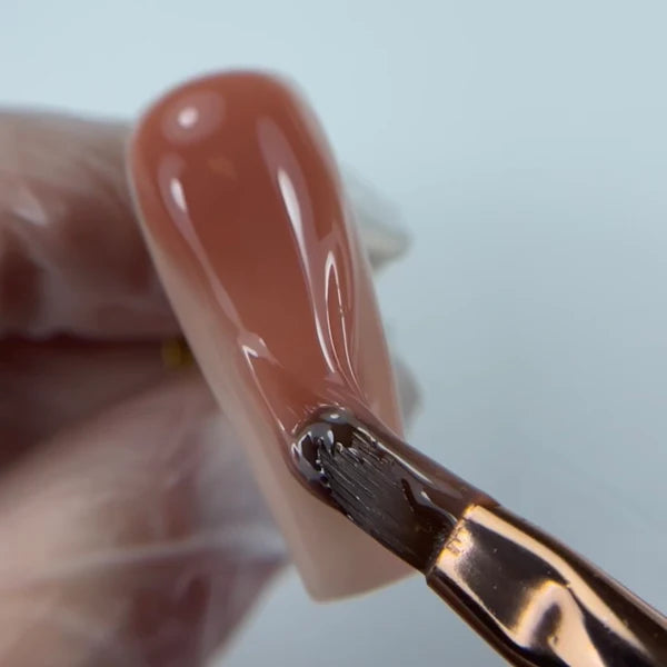 NAILSOFTHEDAY Premium gel 08 — gel de construcción ultrafuerte nude/caramelo oscuro con función autonivelante, 30 g