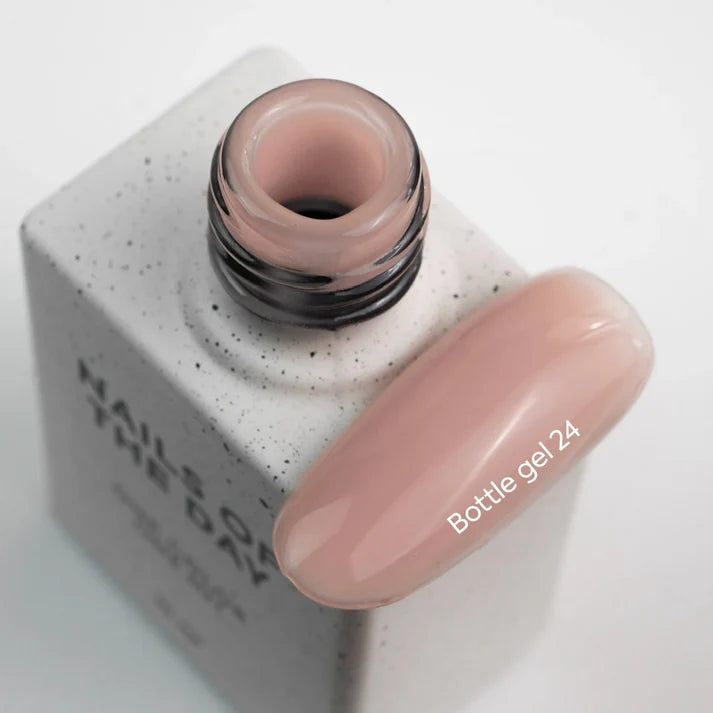 NAILSOFTHEDAY Bottle Gel 24 – gel ultraresistente nude para el refuerzo de uñas, 10 ml