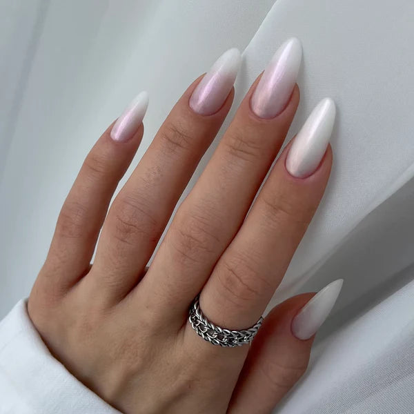 NAILSOFTHENIGHT Shell top 03 - top perlado con un toque rosa sin capa pegajosa, 10 ml