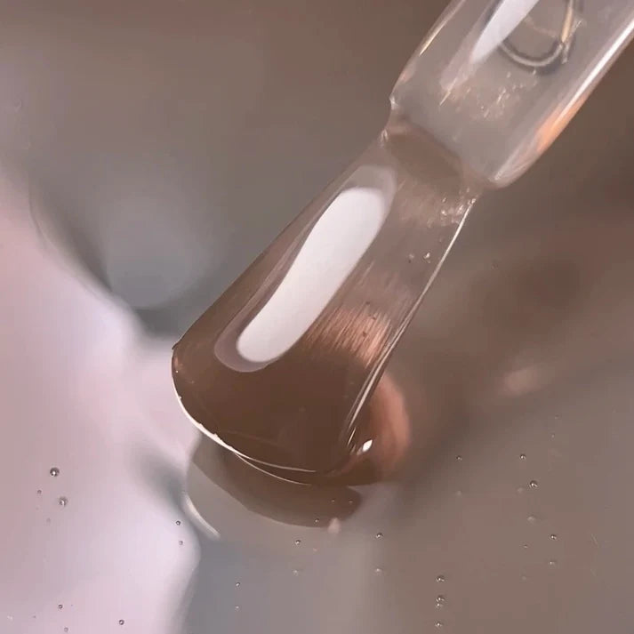 NAILSOFTHEDAY Cover Base 43 Light Pigment – base para uñas beige semitransparente con pigmentación ligera, 10 ml