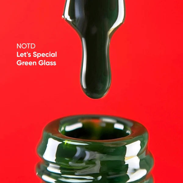 NAILSOFTHEDAY Let's Special Green Glass, esmalte semipermanente esmeralda para cubrir uñas en una capa, 10 ml